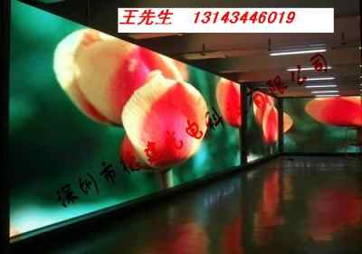 上海高亮度P2.5室內(nèi)全彩LED顯示屏 卓越視覺體驗(yàn)的核心之選